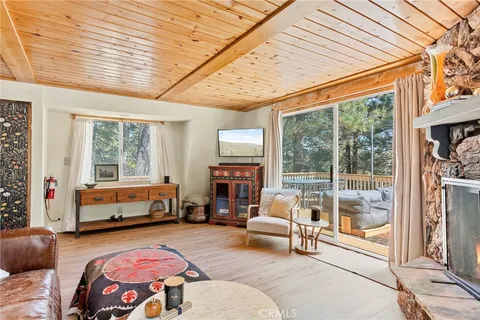 $495,000 | 43544 Ridgecrest Drive, Big Bear Lake, CA 92315