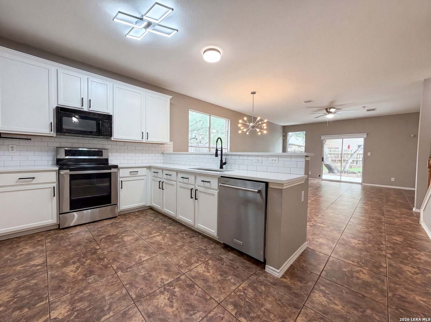 26902 Sparrow Ridge San Antonio, TX 78261 - Photo 2 of 17