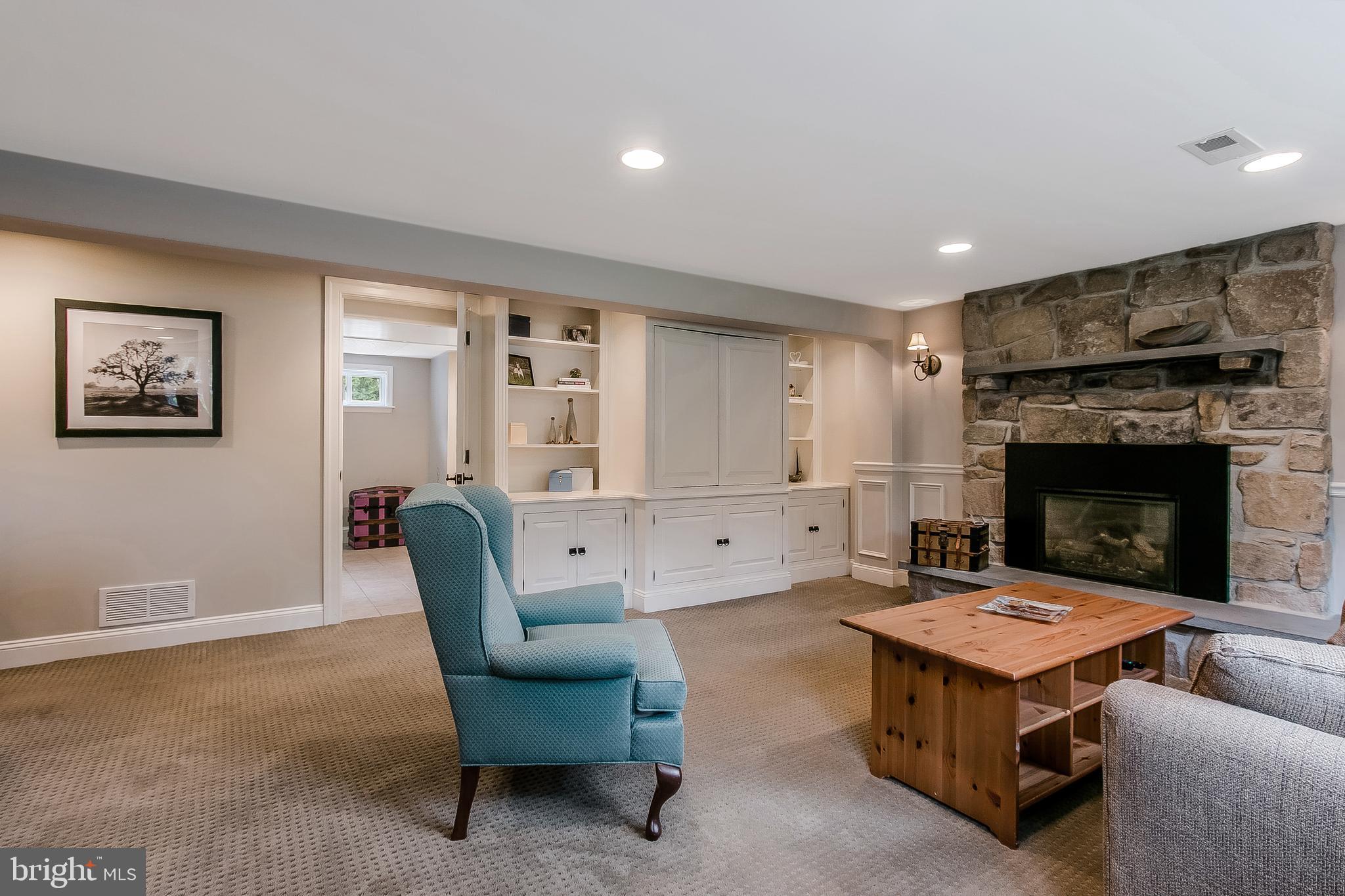 610 Howard Road West Chester, PA 19380 - Photo 21 of 40 Family room