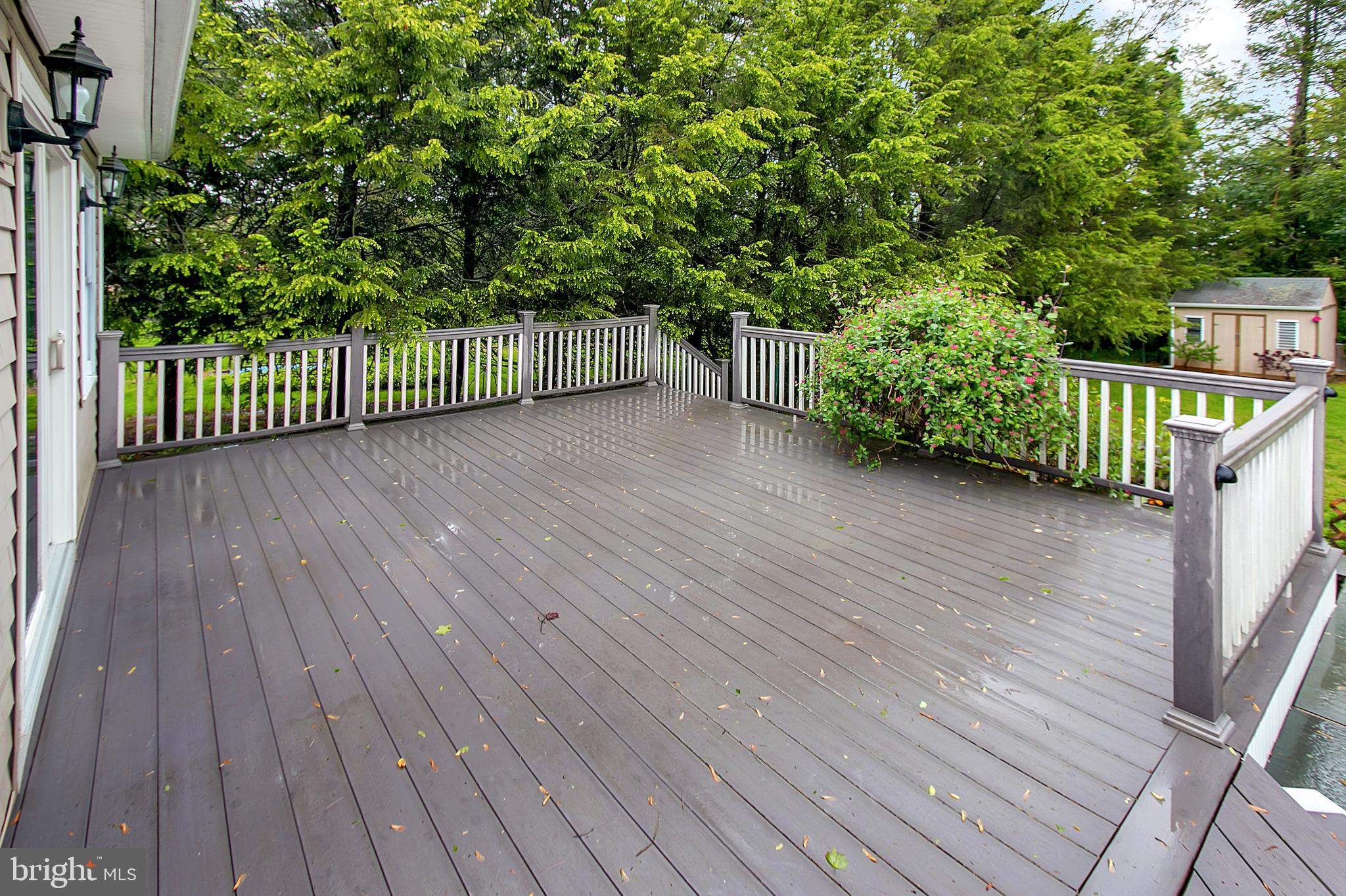 610 Howard Road West Chester, PA 19380 - Photo 35 of 40 Deck