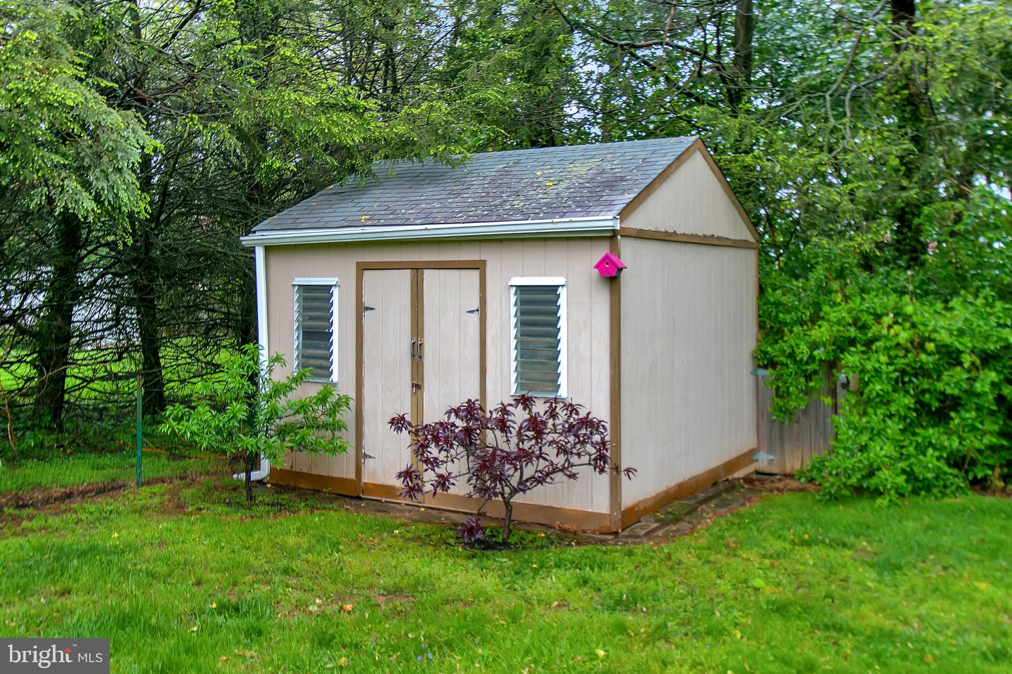 610 Howard Road West Chester, PA 19380 - Photo 38 of 40 Storage shed