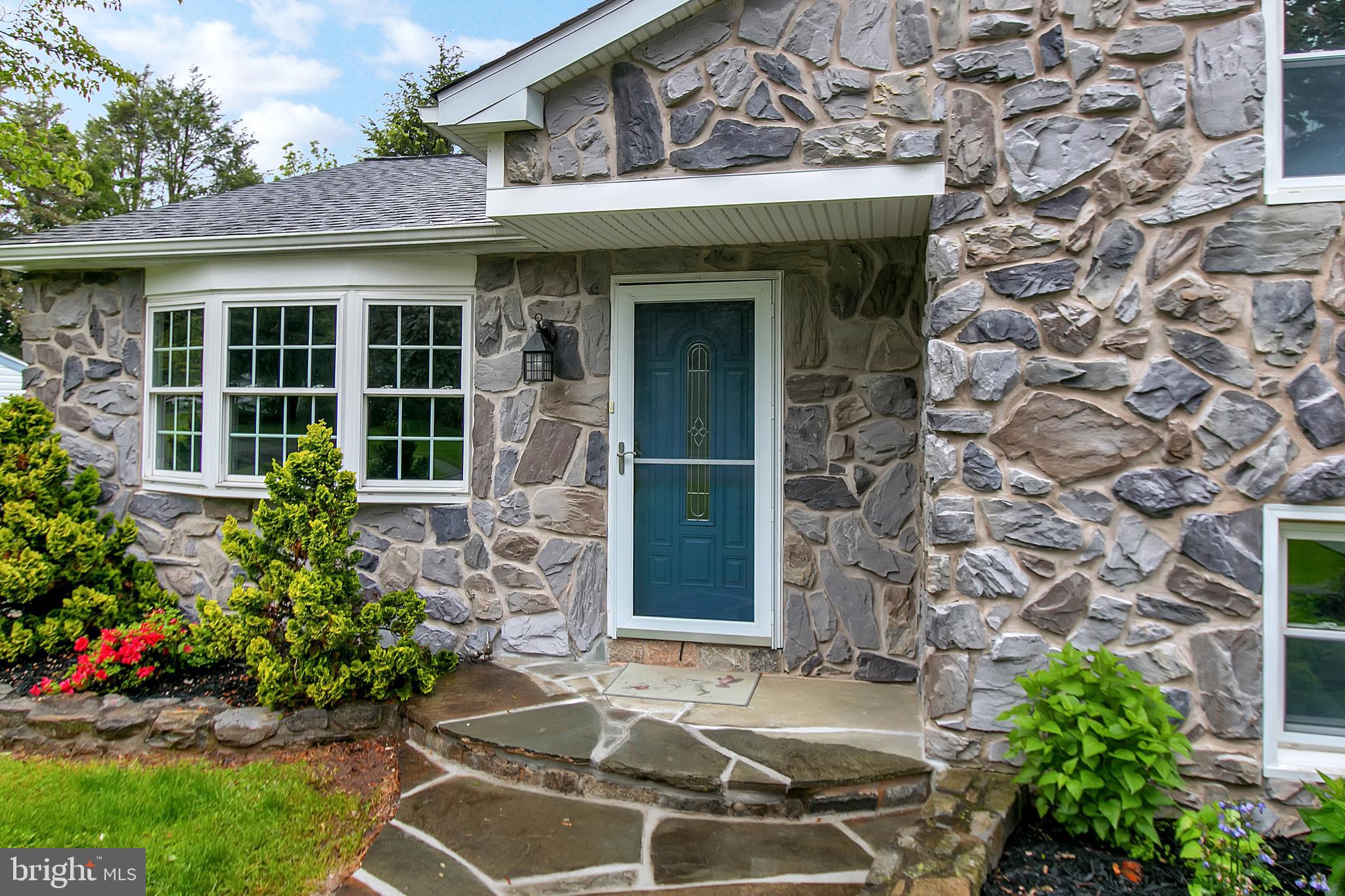 610 Howard Road West Chester, PA 19380 - Photo 6 of 40 Front entry