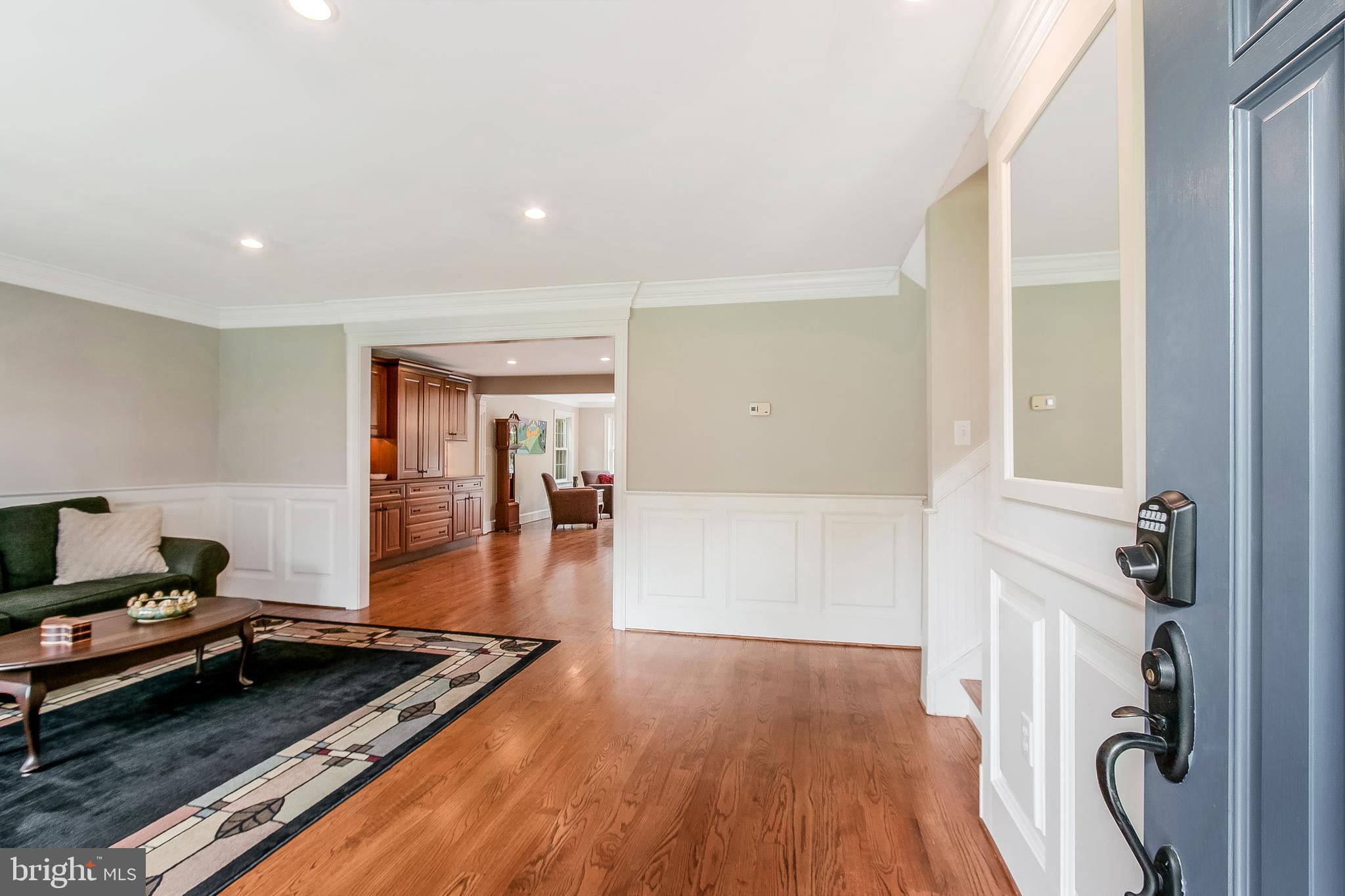 610 Howard Road West Chester, PA 19380 - Photo 7 of 40 Entry