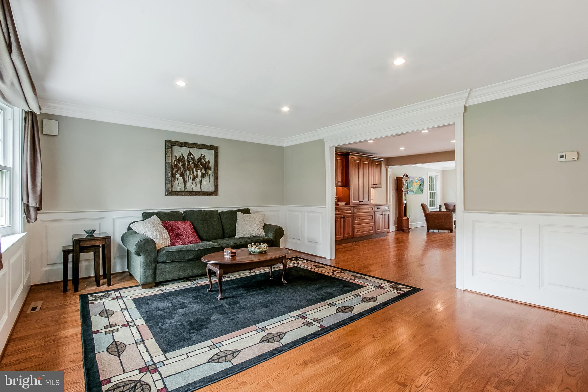 610 Howard Road West Chester, PA 19380 - Photo 8 of 40 Living room