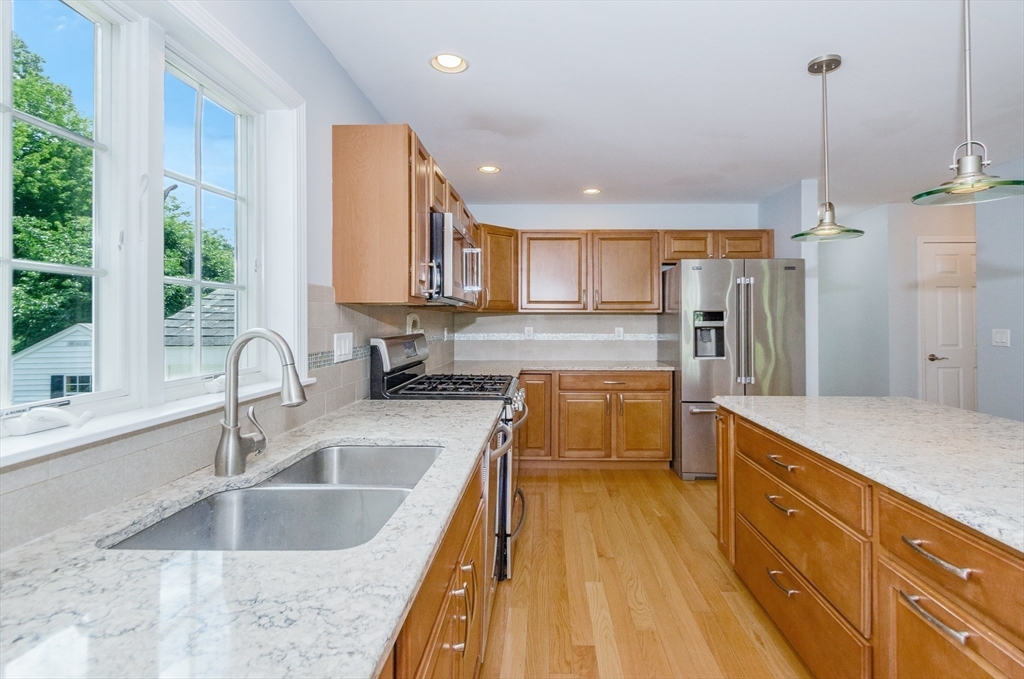 43 Converse Road Marion, MA 02738 - Photo 11 of 39 Gallery Image 11