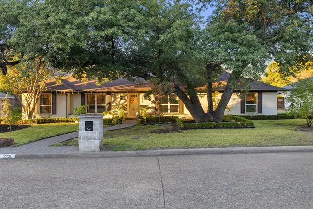 $865,000 | 7721 Chattington Drive, Dallas, TX 75248