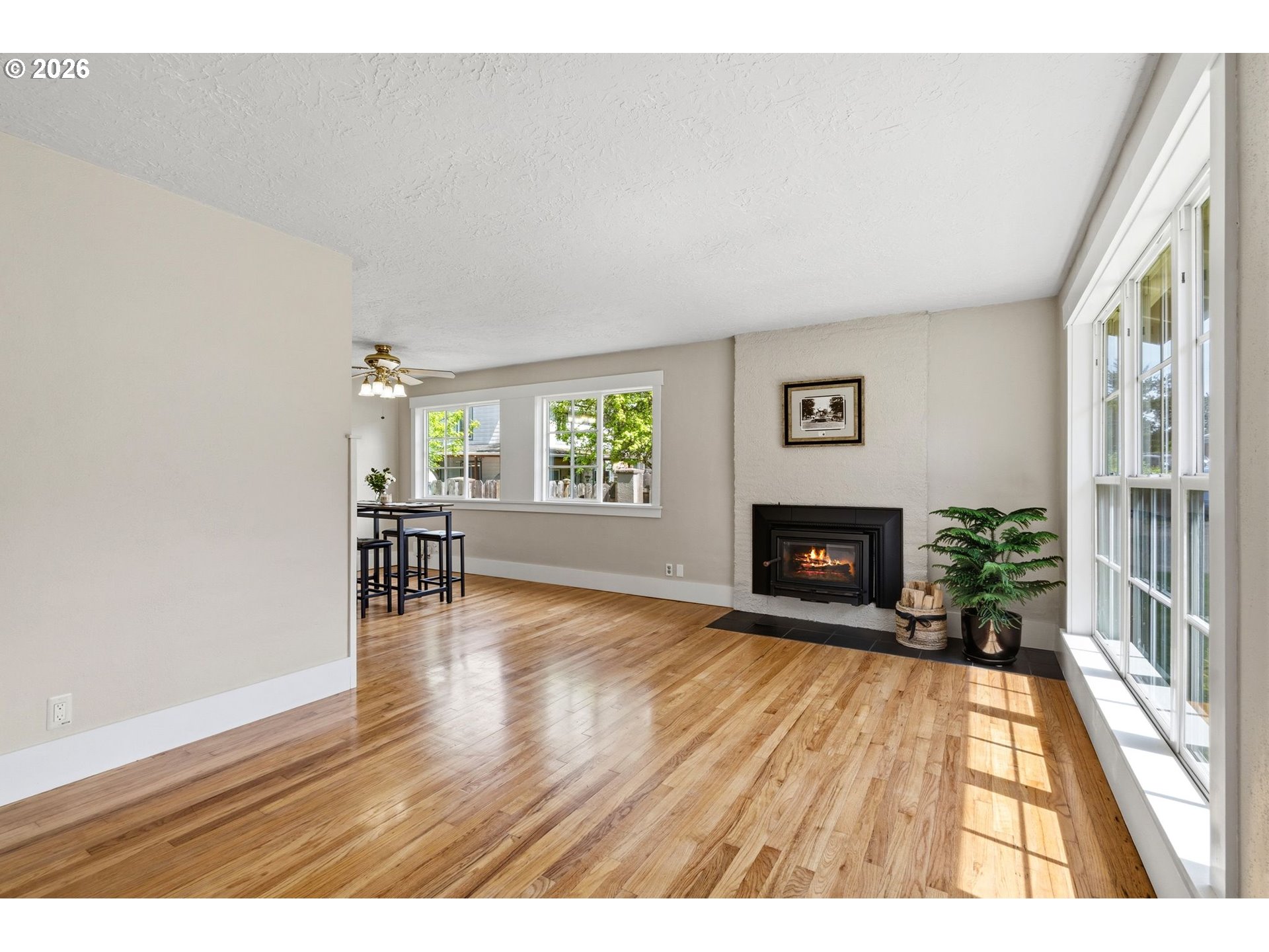6995 Southwest 195th Avenue Beaverton, OR 97007 - Photo 5 of 44