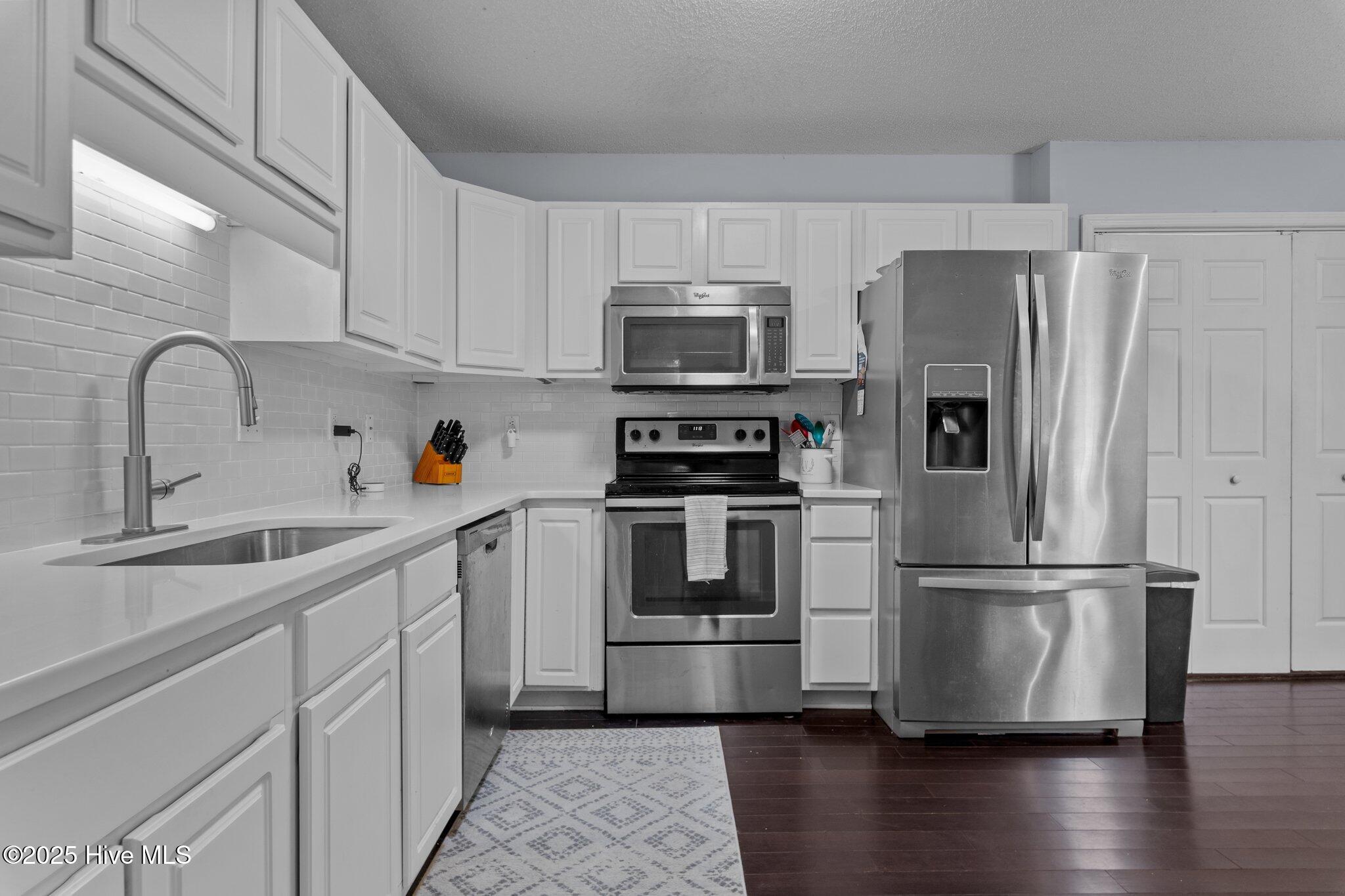 460 Sandhills Circle Pinehurst, NC 28374 - Photo 16 of 37 20-web-or-mls-707A2573