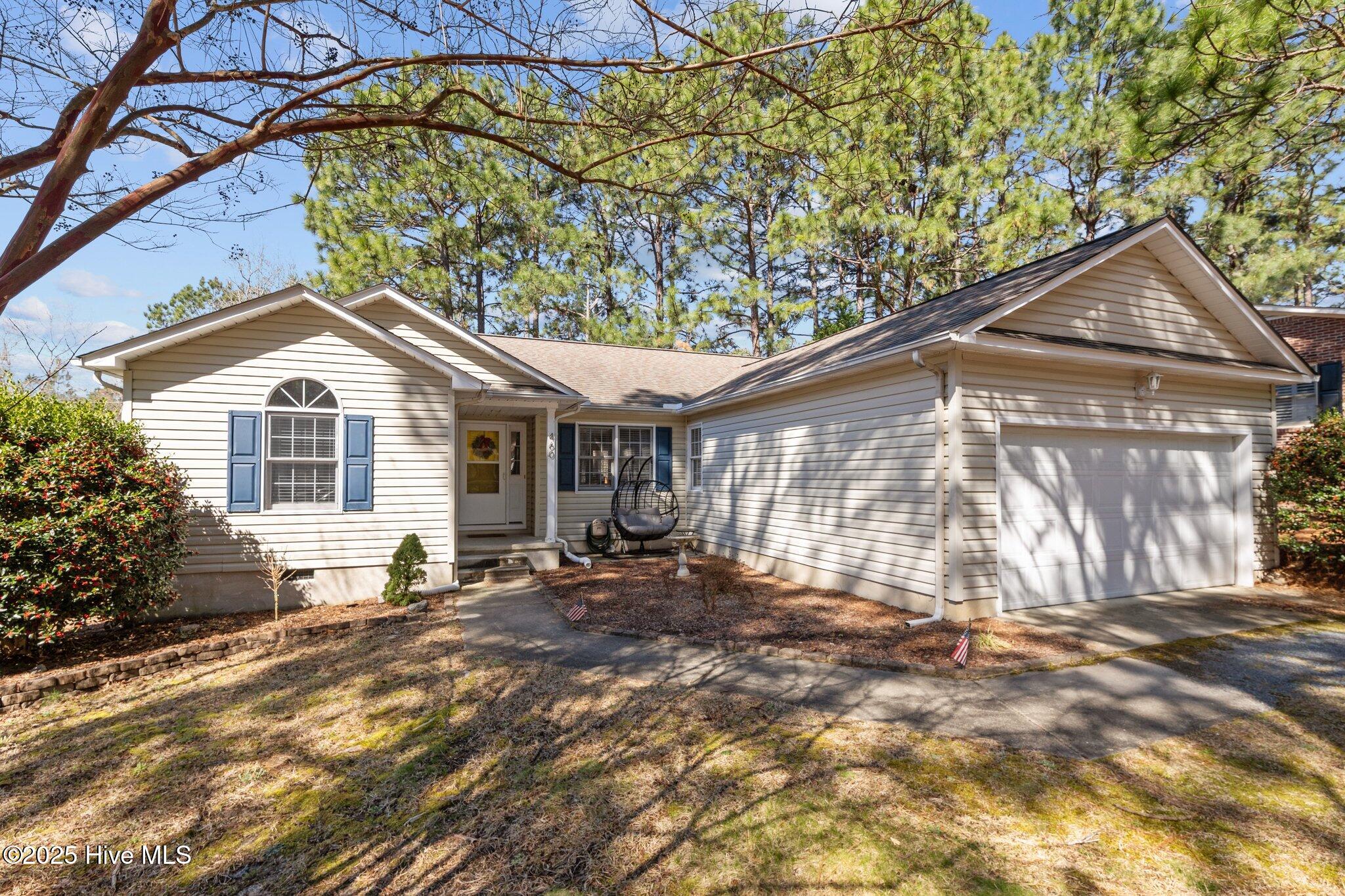 460 Sandhills Circle Pinehurst, NC 28374 - Photo 2 of 37 4-web-or-mls-707A2632