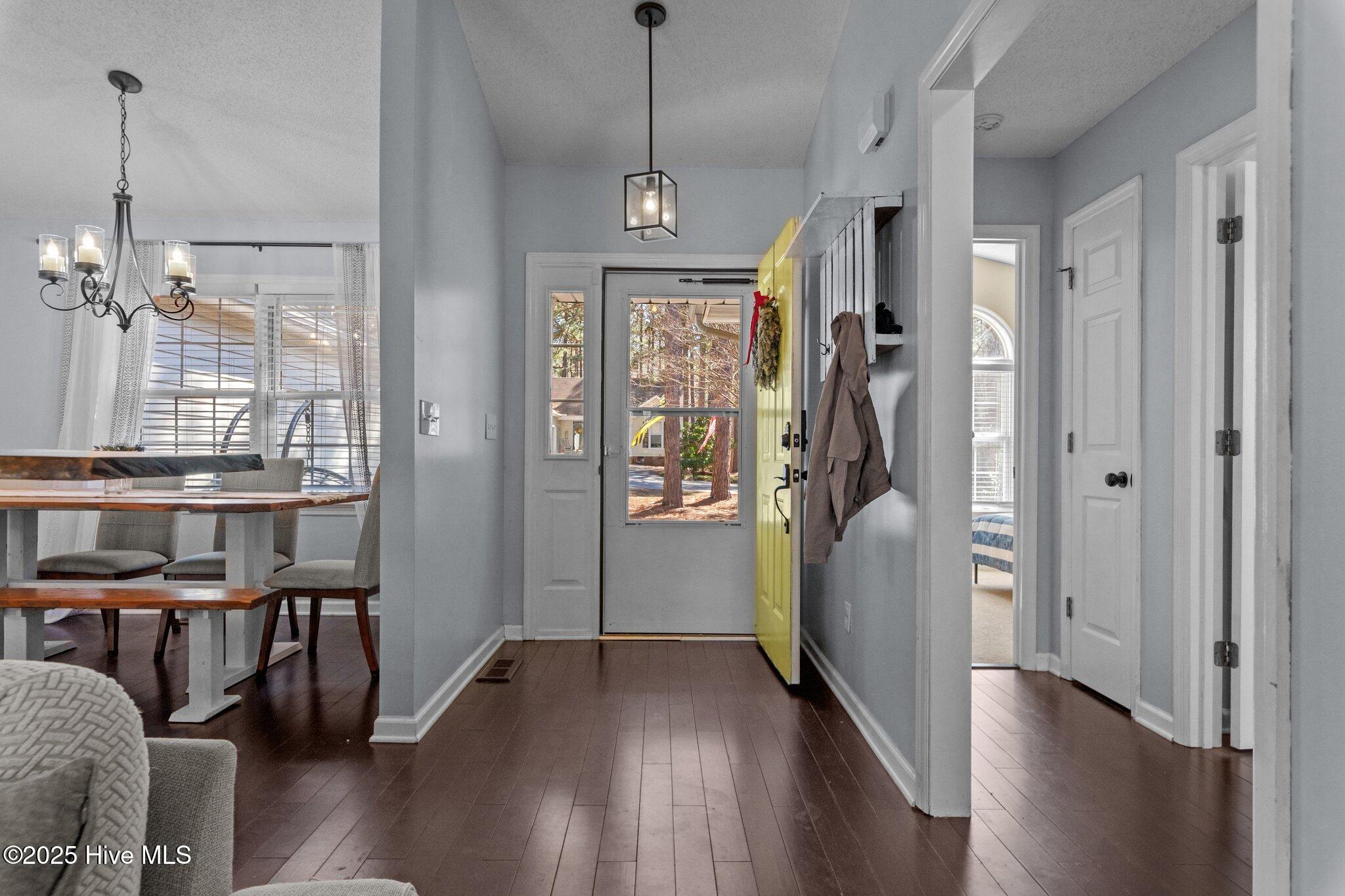 460 Sandhills Circle Pinehurst, NC 28374 - Photo 24 of 37 27-web-or-mls-707A2597