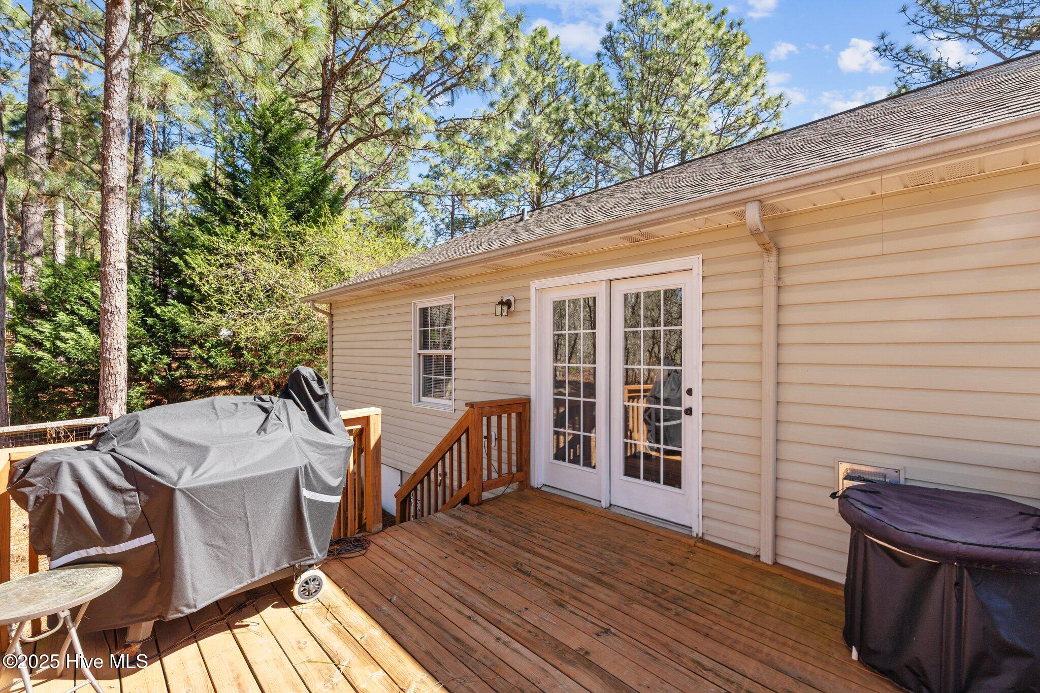 460 Sandhills Circle Pinehurst, NC 28374 - Photo 30 of 37 35-web-or-mls-707A2614