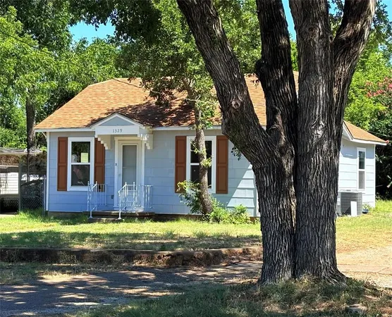 $155,000 | 1329 4th Street, Graham, TX 76450