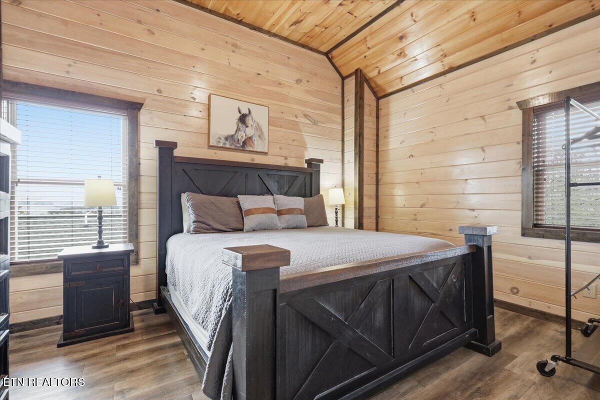 850 Osprey Way Pigeon Forge, TN 37863 - Photo 17 of 29 Bedroom 2