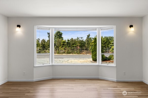 13021 Pulver Road Mount Vernon, WA 98273 - Photo 2 of 37 Gallery Image 2