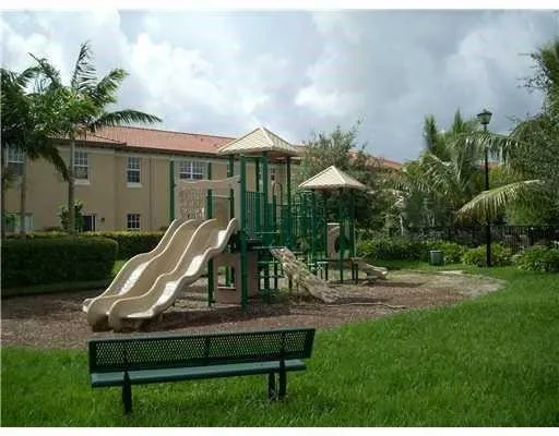 $3,000 | 6903 Julia Gardens Drive, Coconut Creek, FL 33073