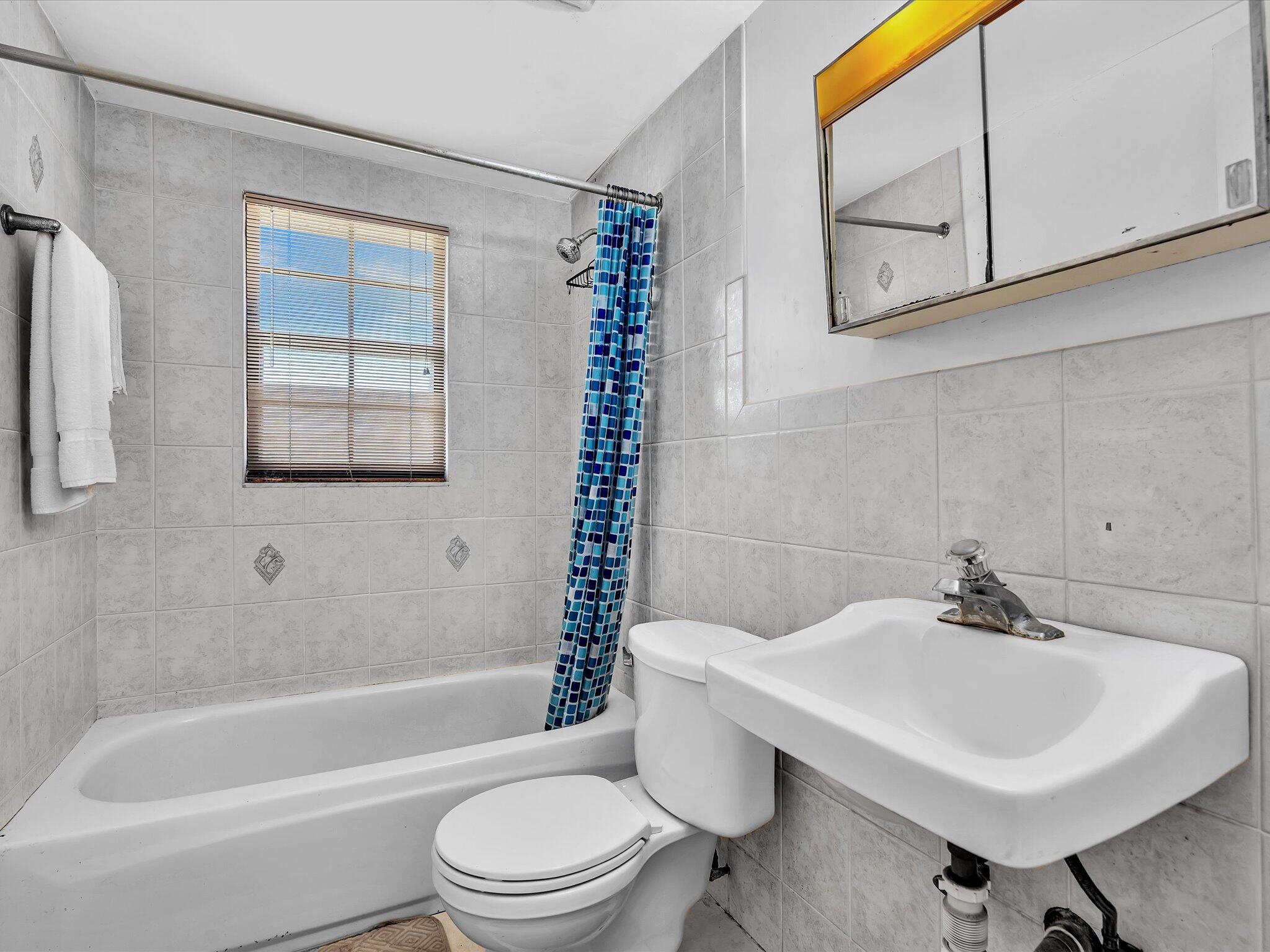 6918 173rd Street North Jupiter, FL 33458 - Photo 21 of 42 21-FPP00101
