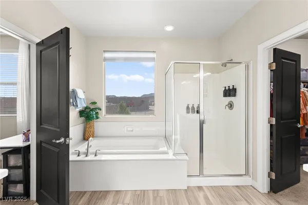 $560,000 | 8973 Vista Pines Street, Las Vegas, NV 89178