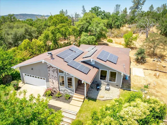 $540,000 | 10420 Sabiniana Road, Browns Valley, CA 95918