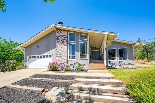 $540,000 | 10420 Sabiniana Road, Browns Valley, CA 95918