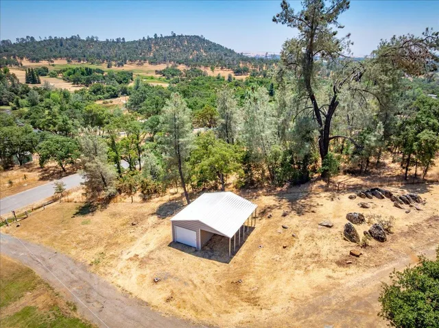 $540,000 | 10420 Sabiniana Road, Browns Valley, CA 95918