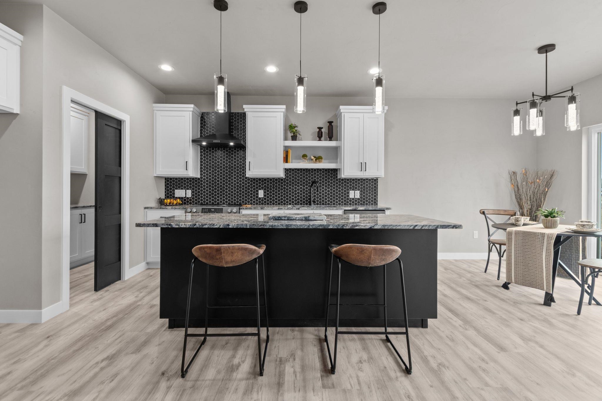 5358 Pennsylvania Avenue Appleton, WI 54914 - Photo 12 of 37