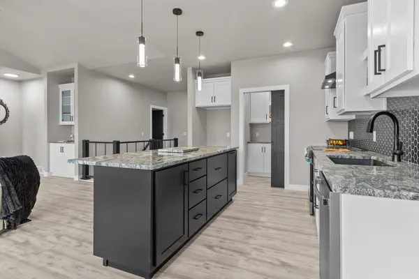 $414,900 | 5358 Pennsylvania Avenue, Appleton, WI 54914