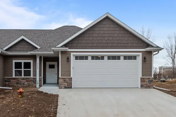 $414,900 | 5358 Pennsylvania Avenue, Appleton, WI 54914