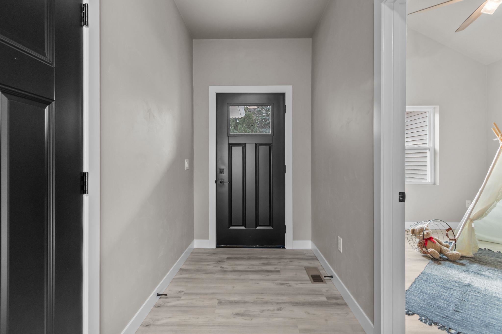 5358 Pennsylvania Avenue Appleton, WI 54914 - Photo 6 of 37