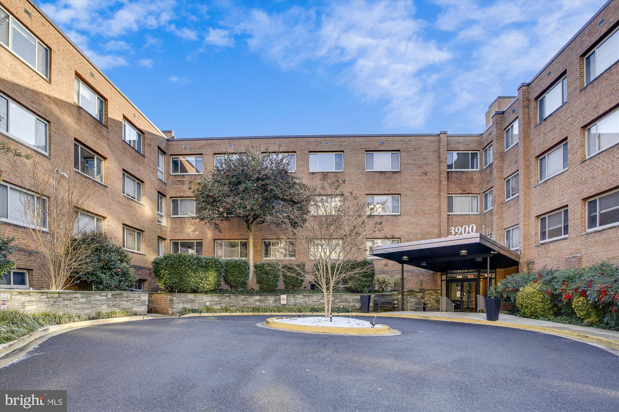 3900 Tunlaw Road Northwest, Unit 118 Washington, DC 20007 - Photo 51 of 58