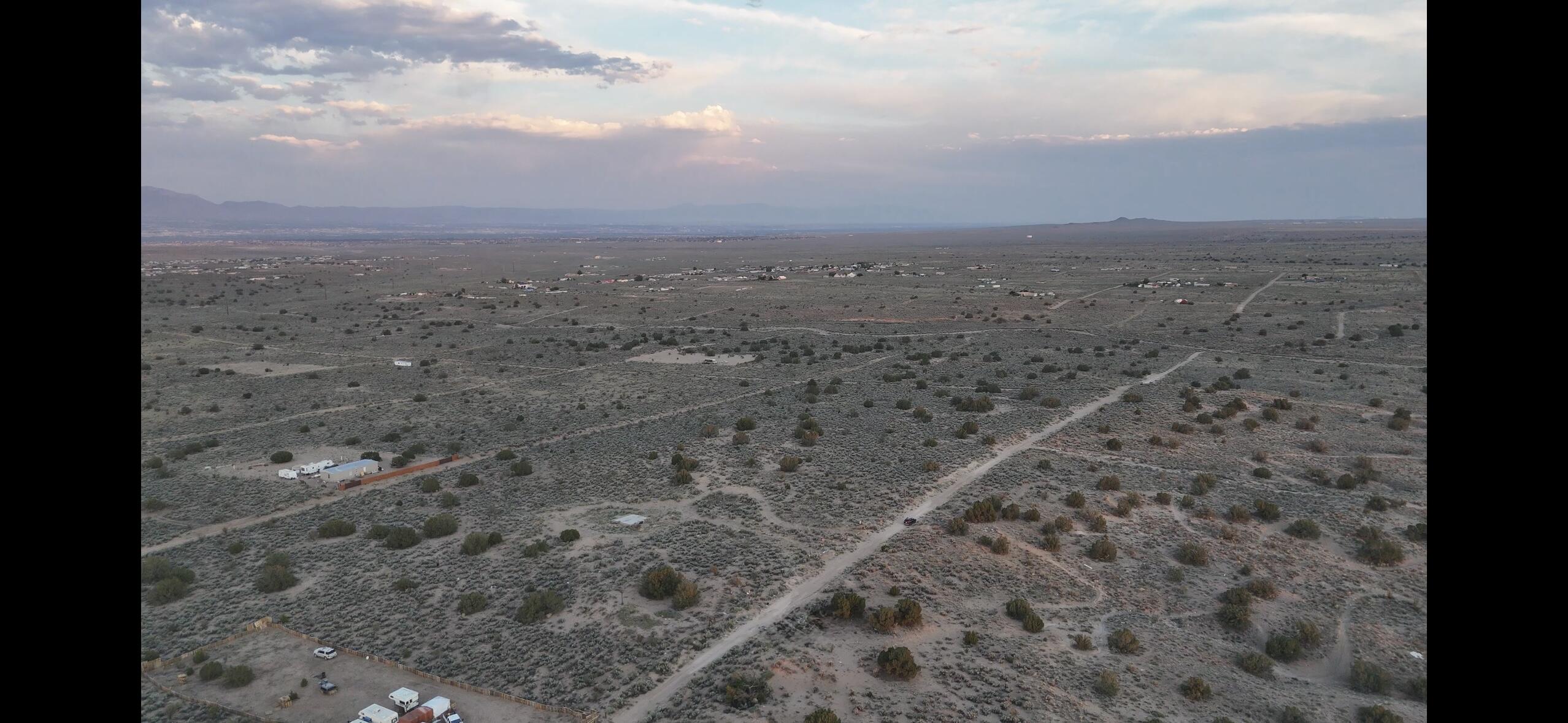 106 31st Street Southwest Rio Rancho, NM 87124 - Photo 5 of 5 Gallery Image 5