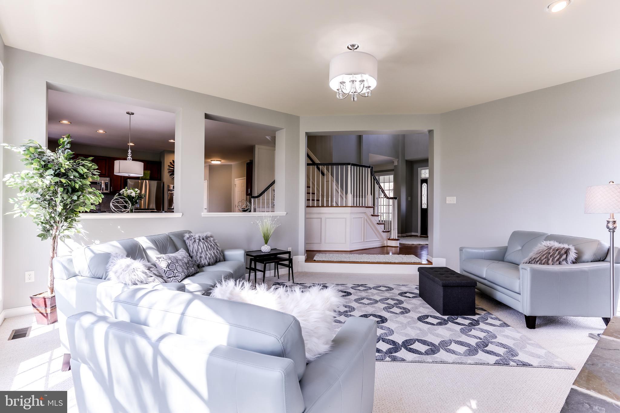 2903 New Rover Road West Friendship, MD 21794 - Photo 11 of 39 Family Room