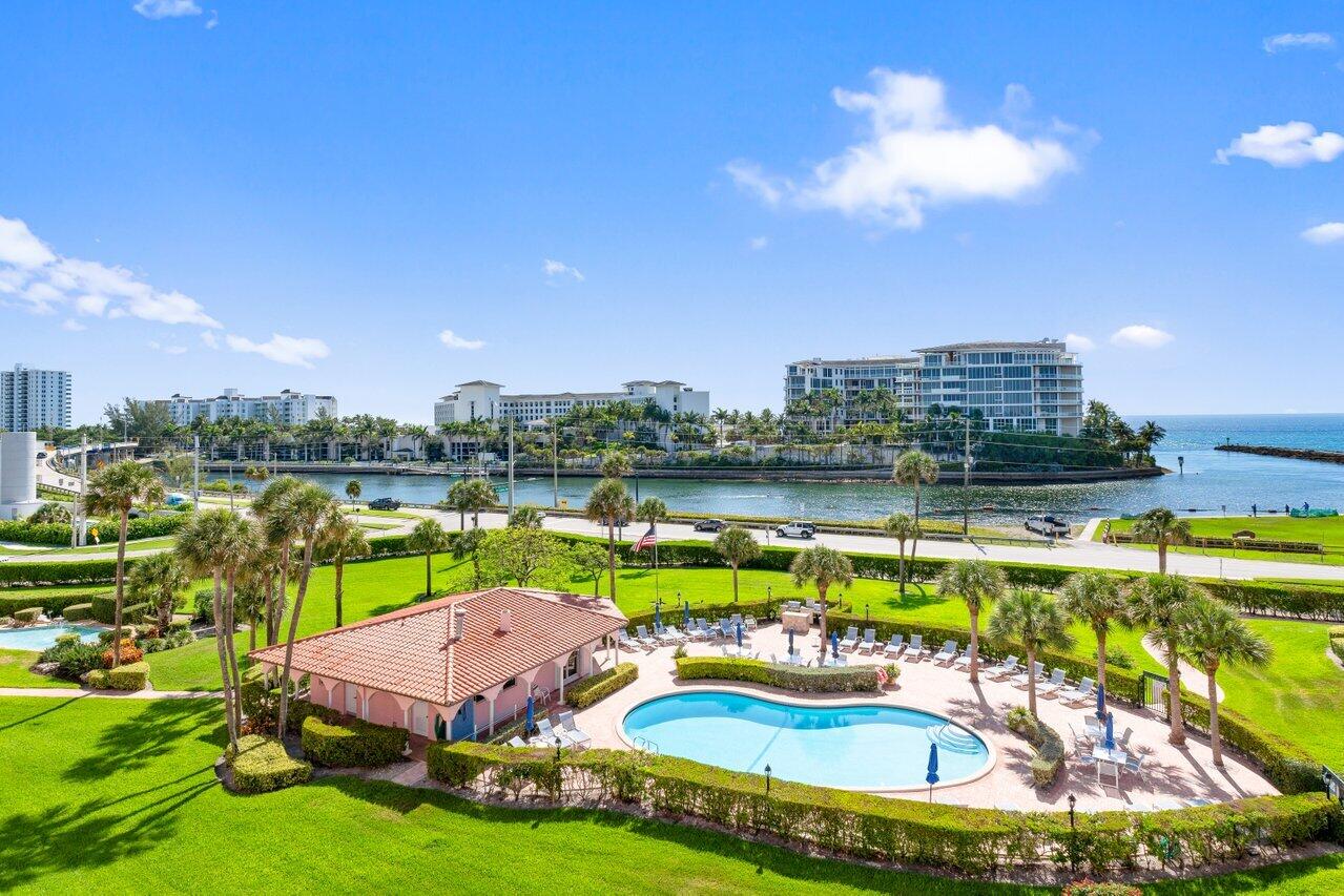 1040 Banyan Road, Unit 501C Boca Raton, FL 33432 - Photo 1 of 46 East View