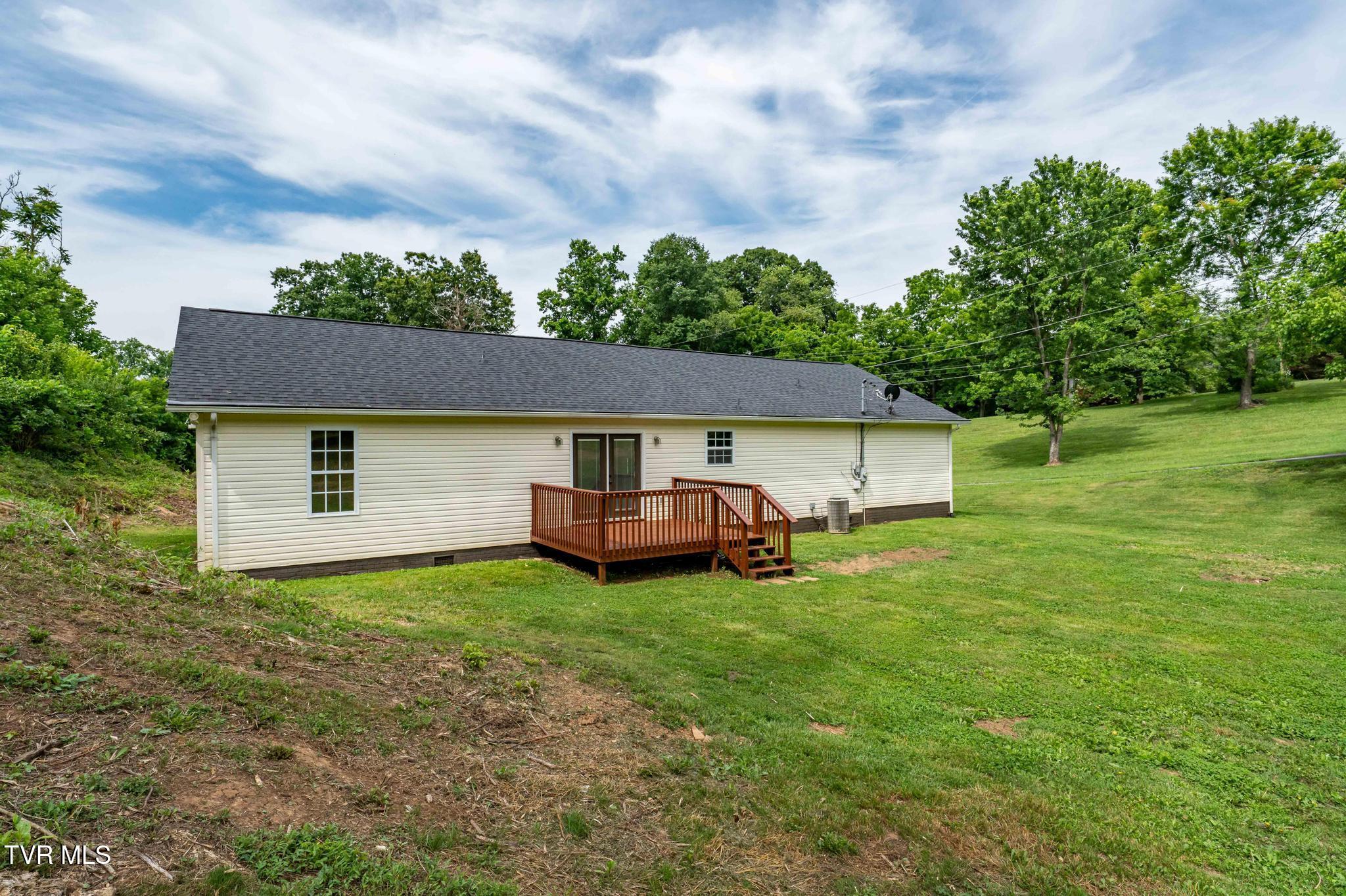 184 County Farm Road Jonesborough, TN 37659 - Photo 8 of 71 184 County Farm Road (46 of 78)