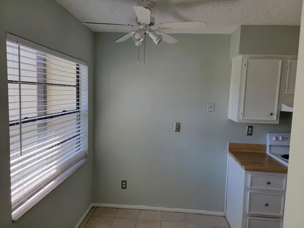 $1,600 | 6010 Indrio Road, Fort Pierce, FL 34951