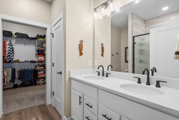 $495,000 | 1311 Heights Court, Bettendorf, IA 52722
