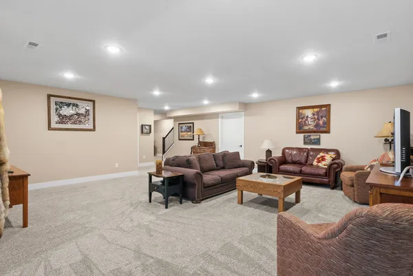 $495,000 | 1311 Heights Court, Bettendorf, IA 52722