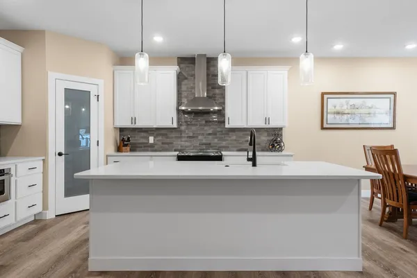 $495,000 | 1311 Heights Court, Bettendorf, IA 52722