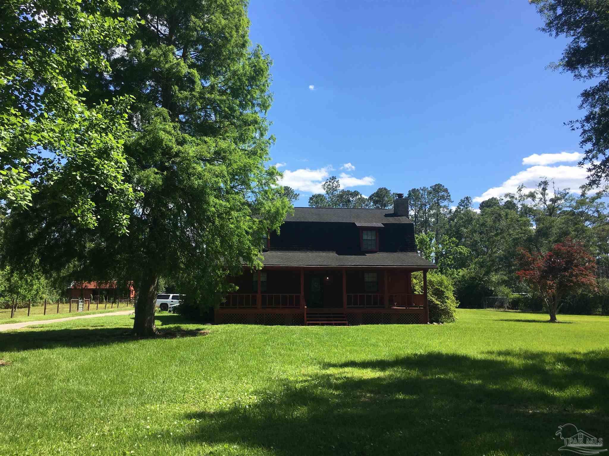 1381 Ridge Way Cantonment, FL 32533 - Photo 4 of 41