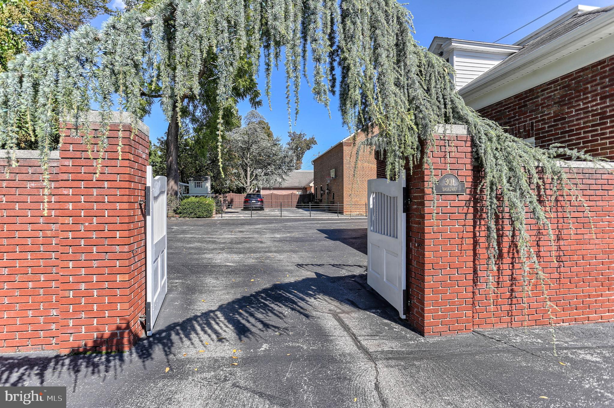 301 Broadway Hanover, PA 17331 - Photo 104 of 112