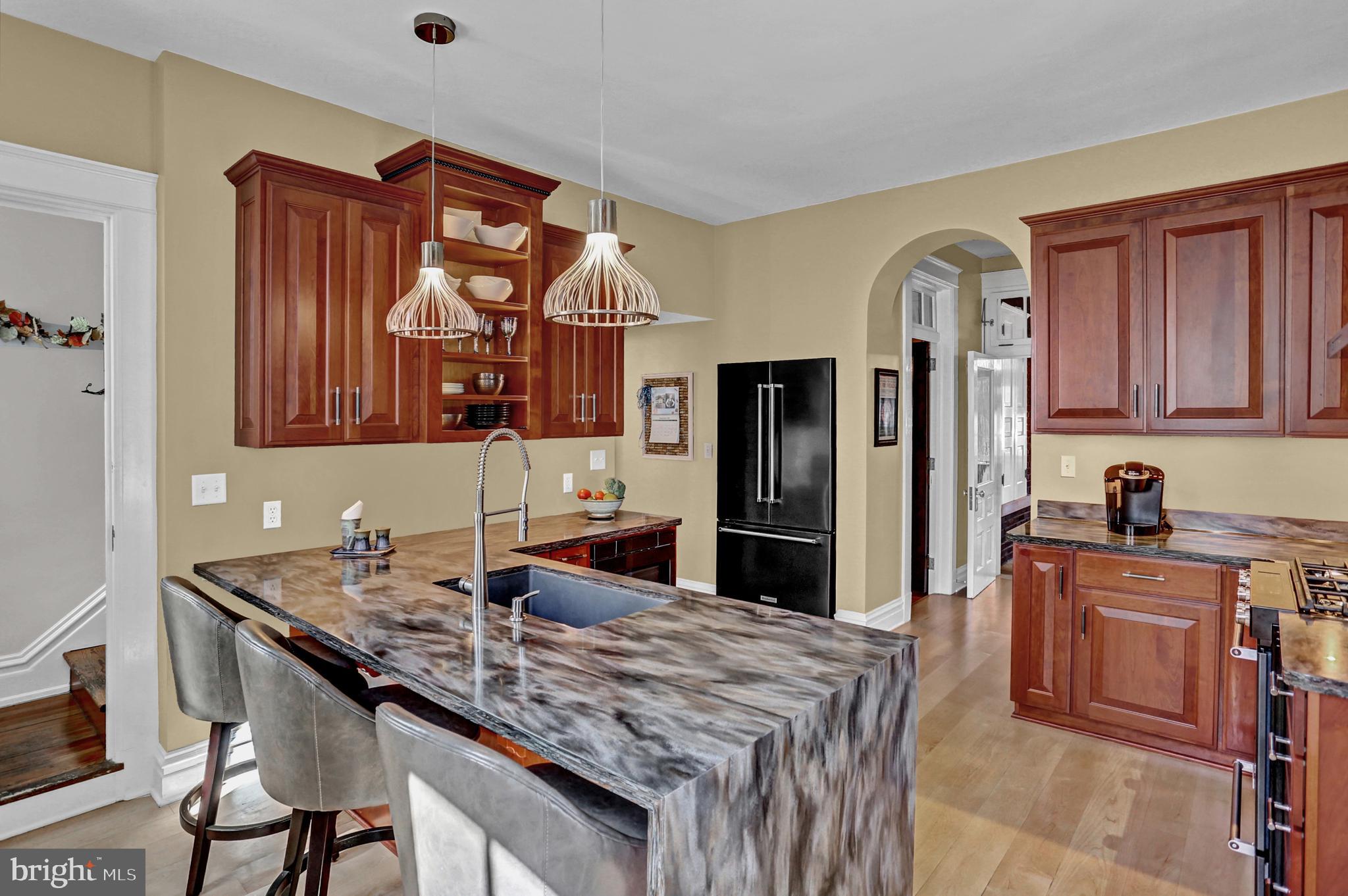 301 Broadway Hanover, PA 17331 - Photo 26 of 112