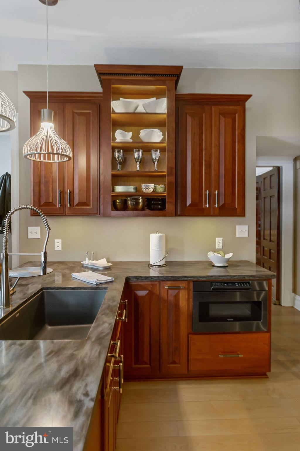 301 Broadway Hanover, PA 17331 - Photo 28 of 112