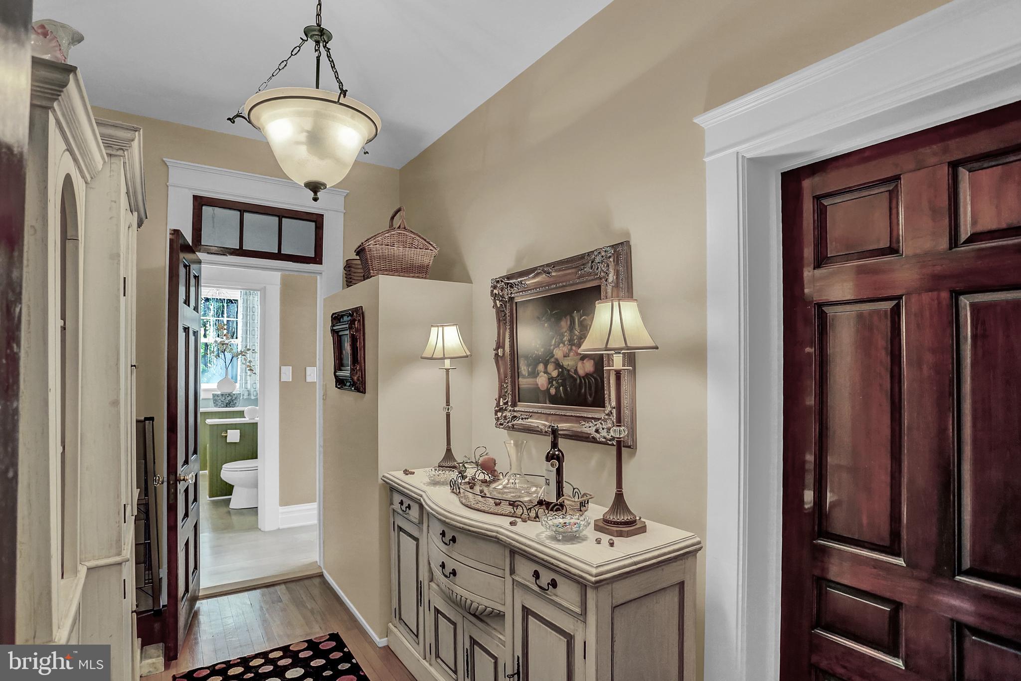 301 Broadway Hanover, PA 17331 - Photo 34 of 112