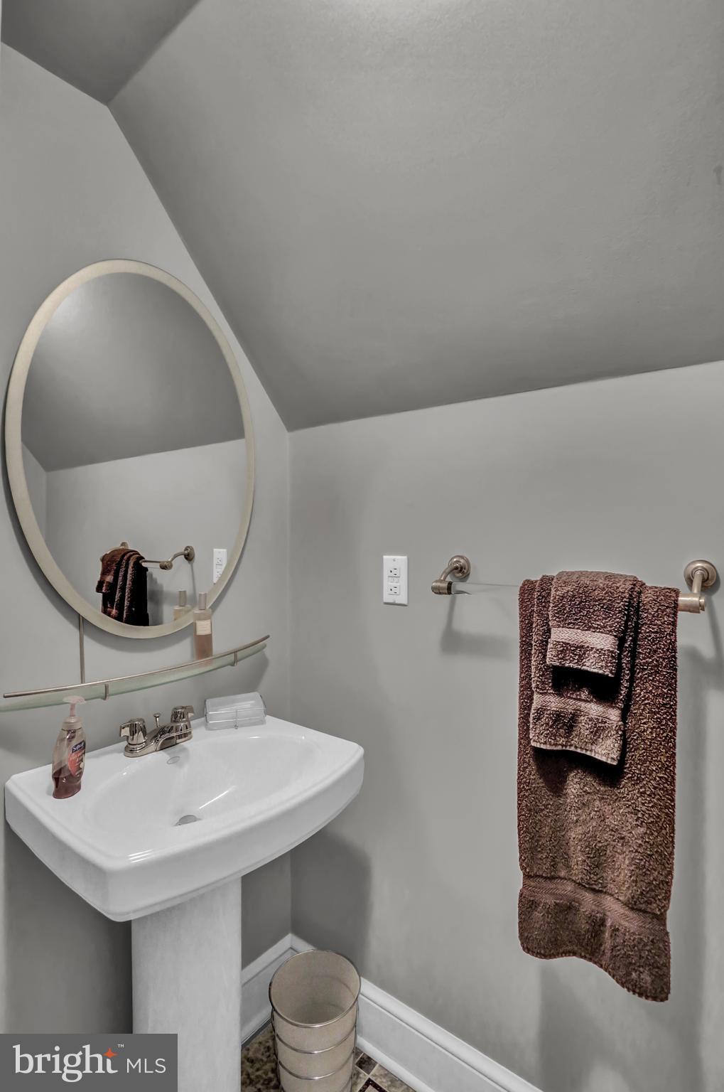 301 Broadway Hanover, PA 17331 - Photo 77 of 112