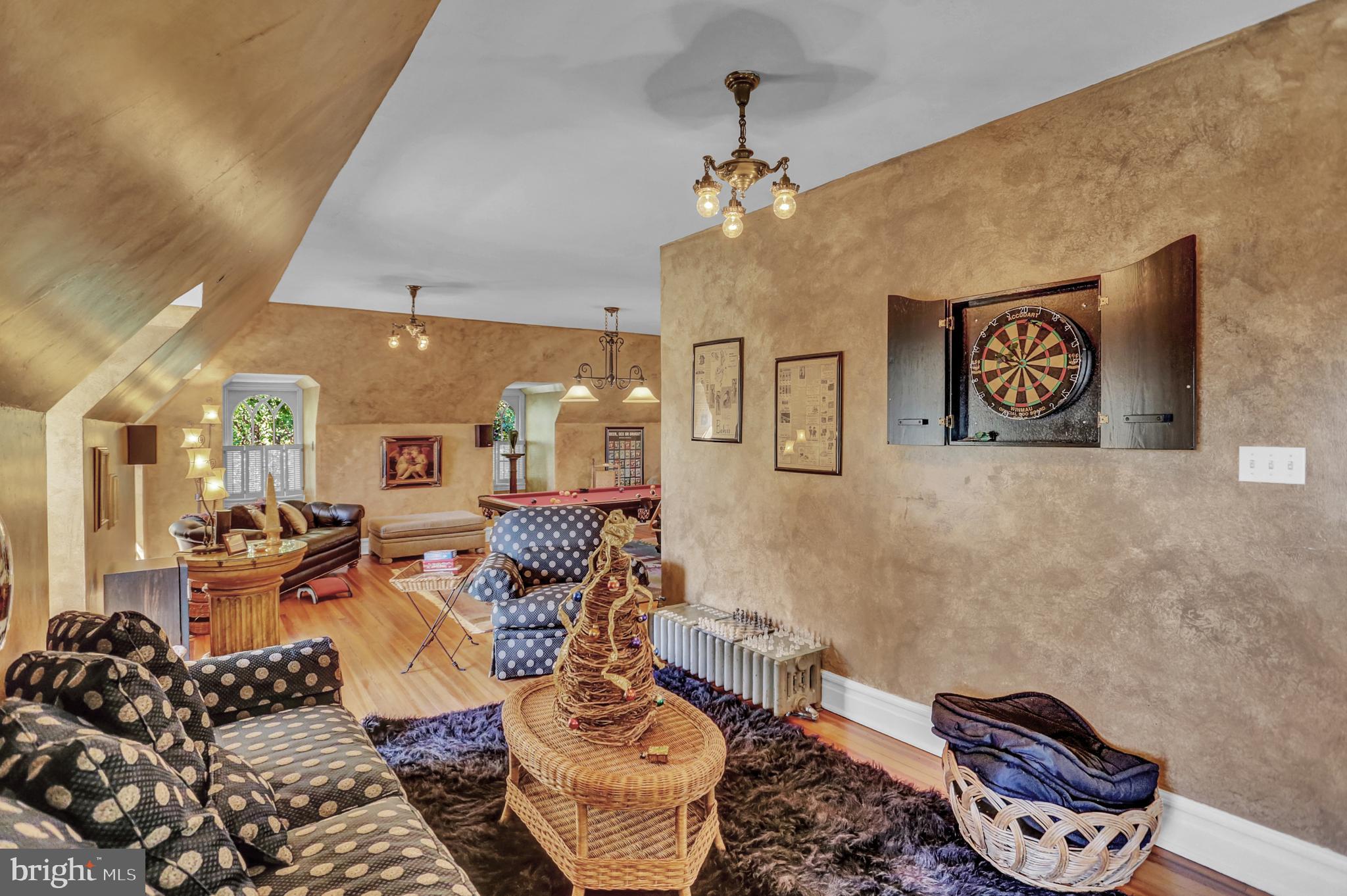 301 Broadway Hanover, PA 17331 - Photo 79 of 112