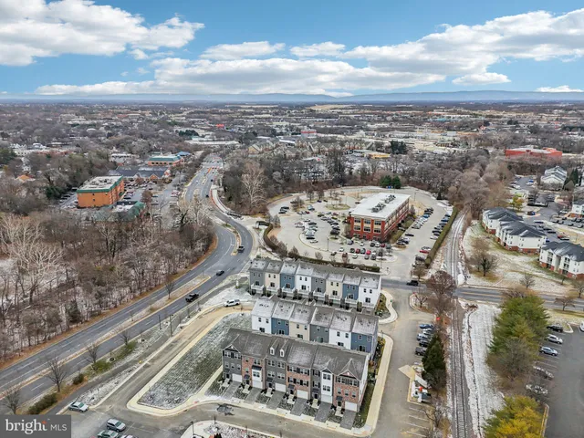 $399,990 | 1814 Blythe Way, Winchester, VA 22601