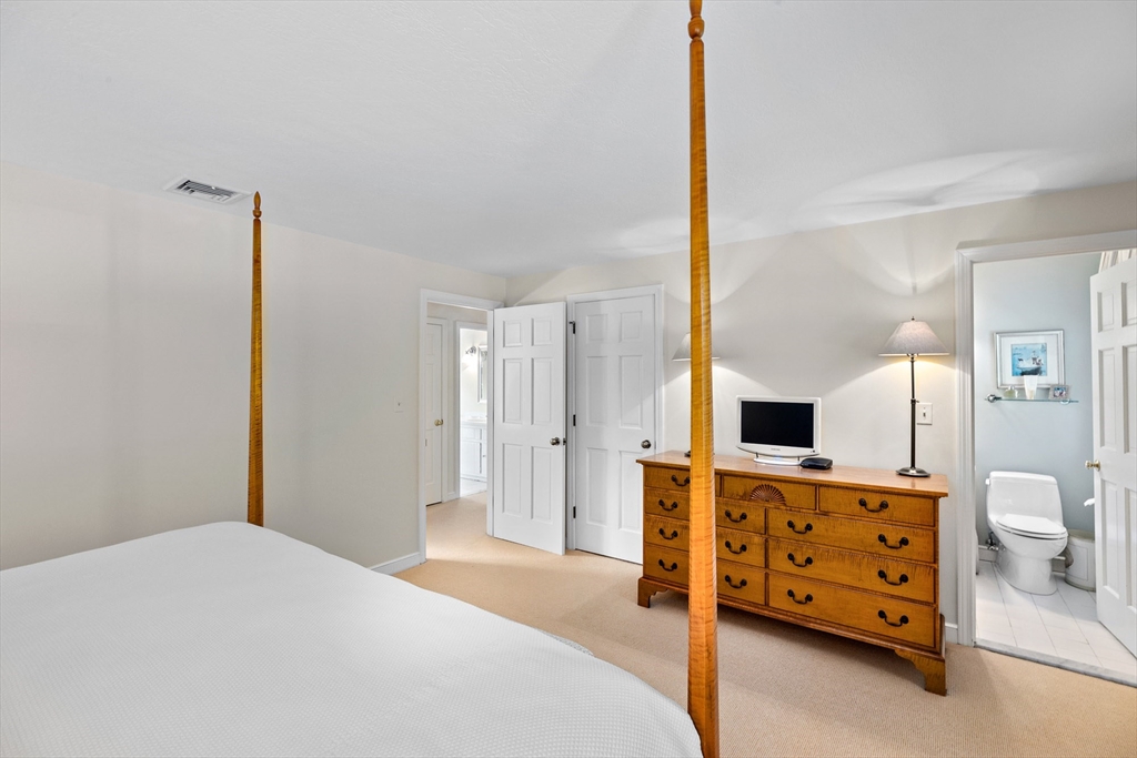 182 Fairoaks Lane Cohasset, MA 02025 - Photo 31 of 42 Gallery Image 31