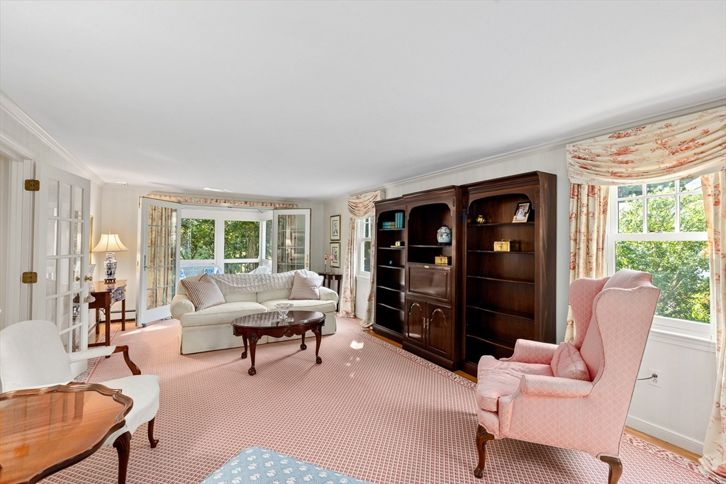 182 Fairoaks Lane Cohasset, MA 02025 - Photo 9 of 42 Gallery Image 9