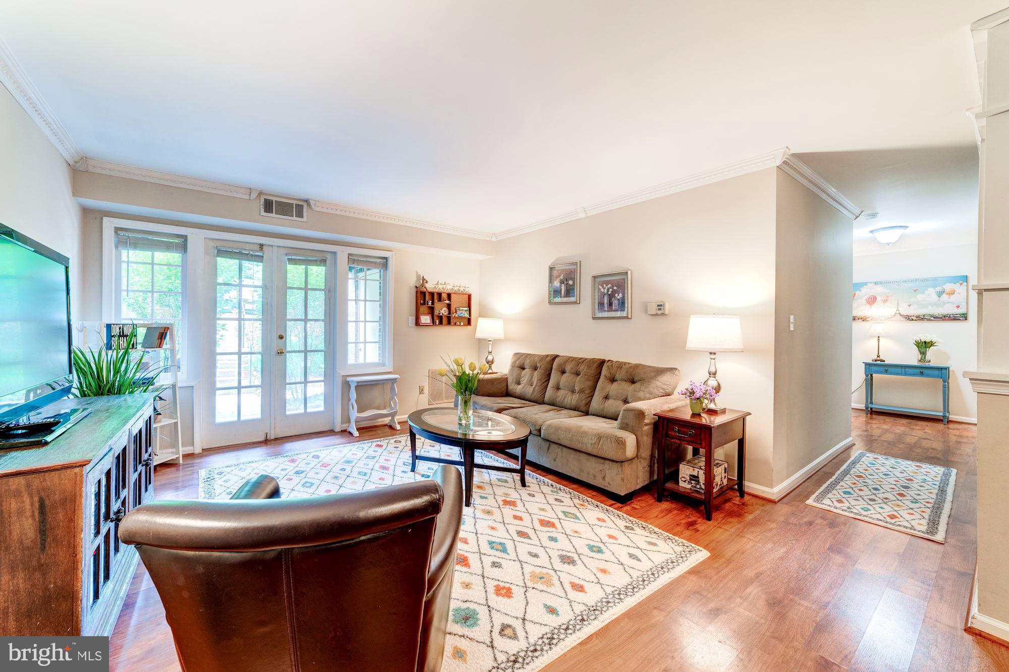 5905 Noblestown Road, Unit I Springfield, VA 22152 - Photo 2 of 29 Gallery Image 2