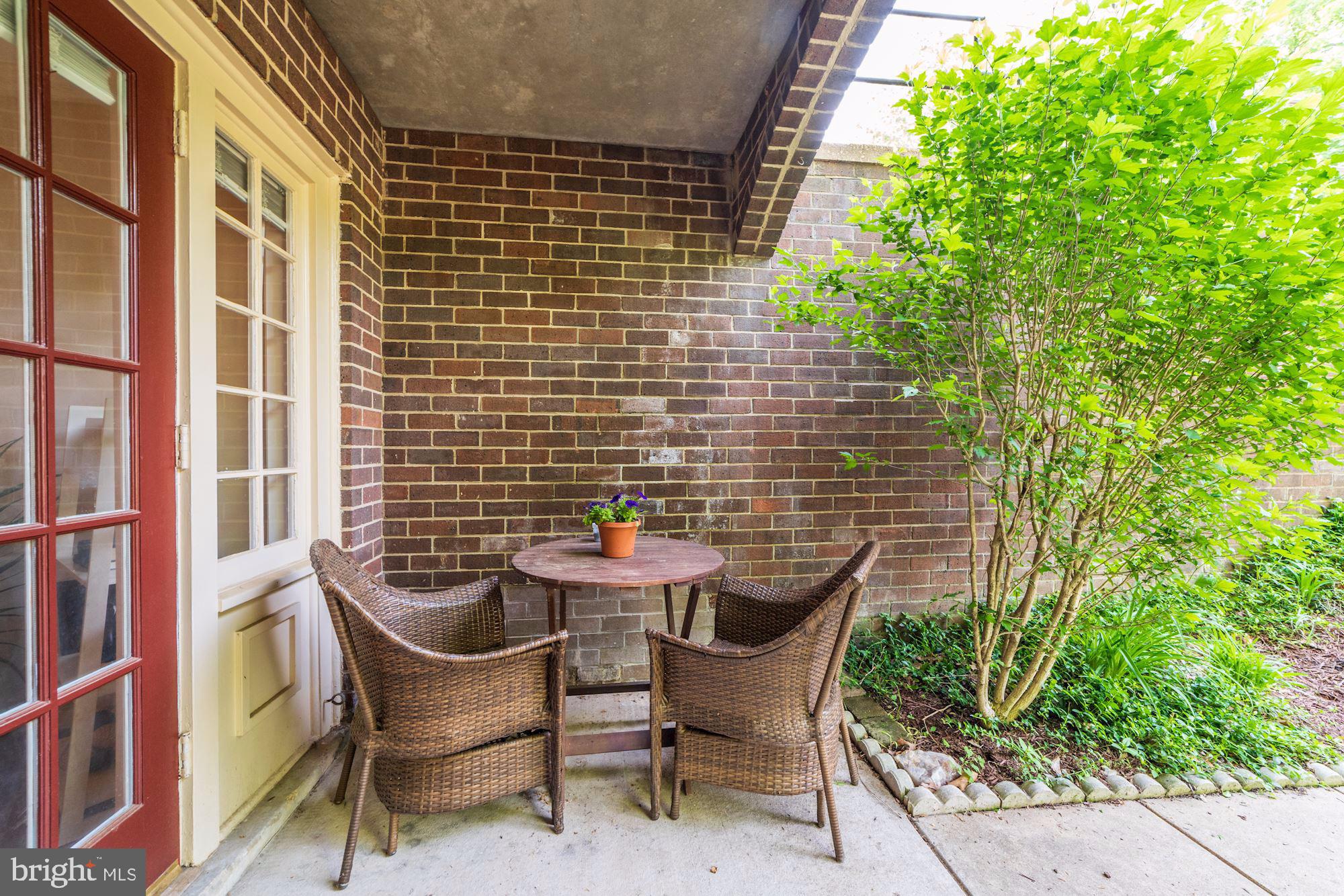 5905 Noblestown Road, Unit I Springfield, VA 22152 - Photo 12 of 29 Gallery Image 12