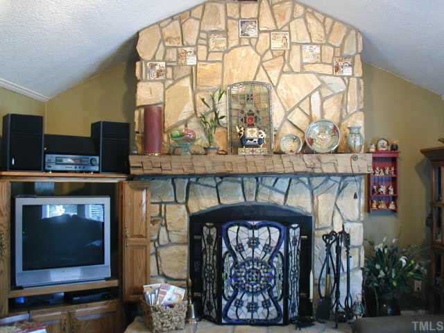 527 Turnage Road Smithfield, NC 27577 - Photo 2 of 10 Gallery Image 2